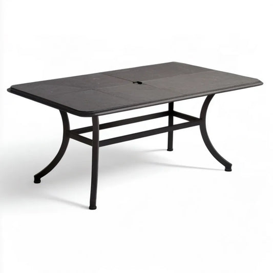 Czarny stalowy stół ogrodowy prostokątny 150 × 90 × 72 cm z otworem na parasol
